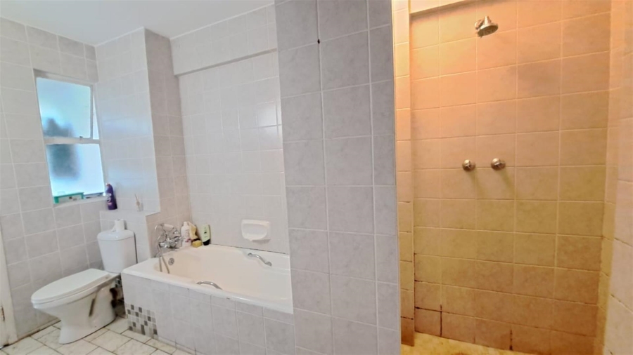 3 Bedroom Property for Sale in Glenwood KwaZulu-Natal