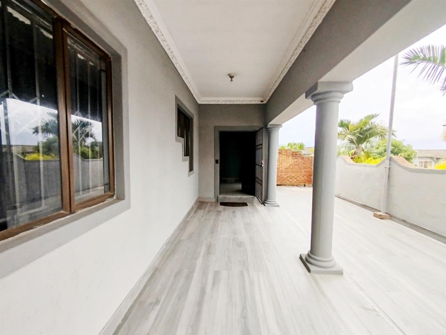 5 Bedroom Property for Sale in Eastbury KwaZulu-Natal