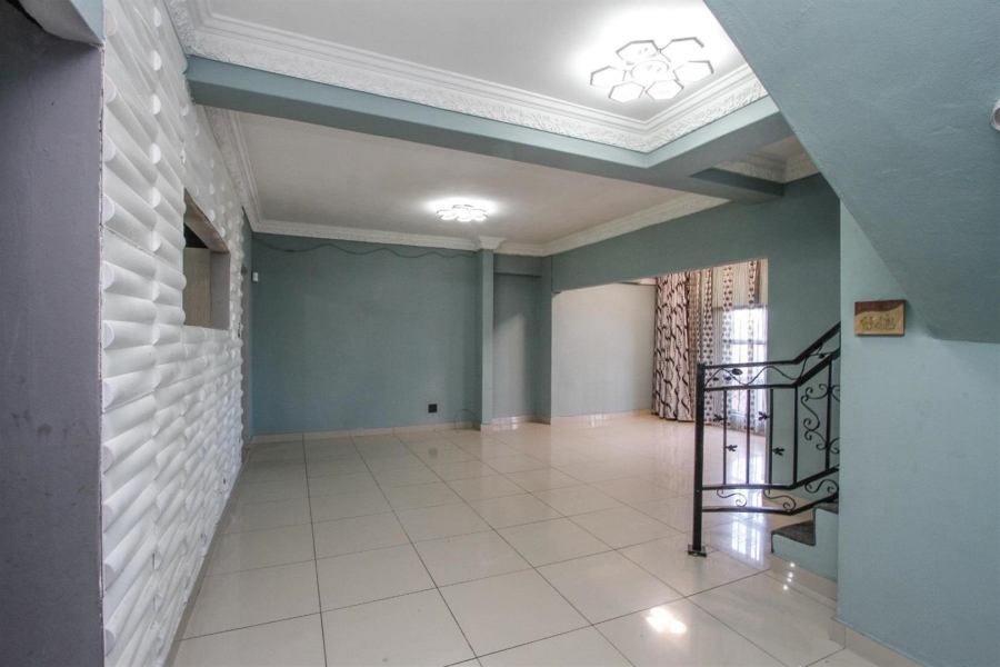 5 Bedroom Property for Sale in Eastbury KwaZulu-Natal