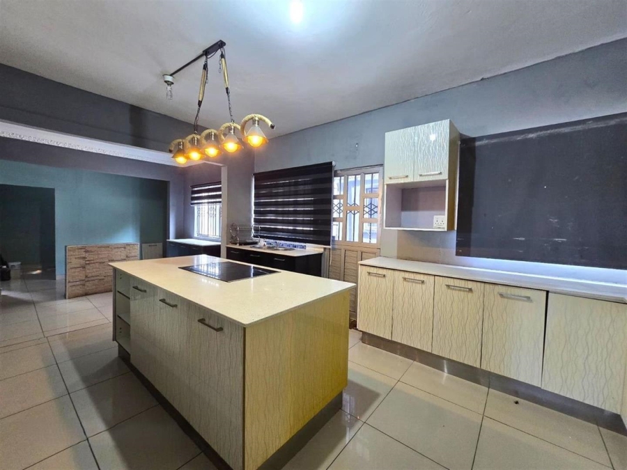 5 Bedroom Property for Sale in Eastbury KwaZulu-Natal
