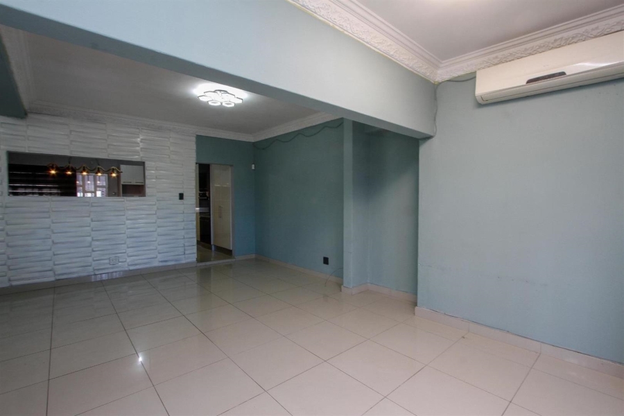 5 Bedroom Property for Sale in Eastbury KwaZulu-Natal