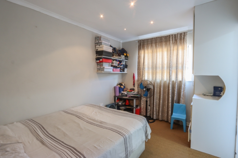 3 Bedroom Property for Sale in Brighton Beach KwaZulu-Natal