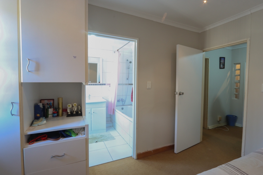 3 Bedroom Property for Sale in Brighton Beach KwaZulu-Natal