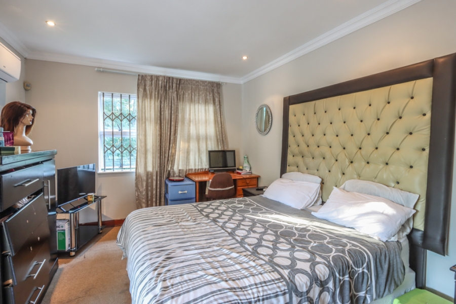 3 Bedroom Property for Sale in Brighton Beach KwaZulu-Natal