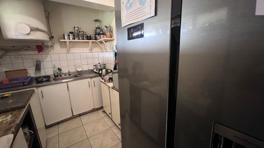 2 Bedroom Property for Sale in Point KwaZulu-Natal