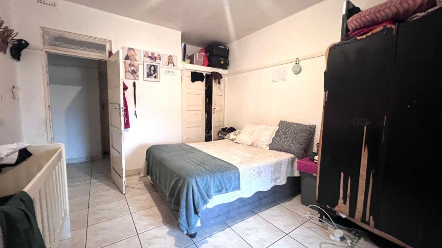 2 Bedroom Property for Sale in Point KwaZulu-Natal