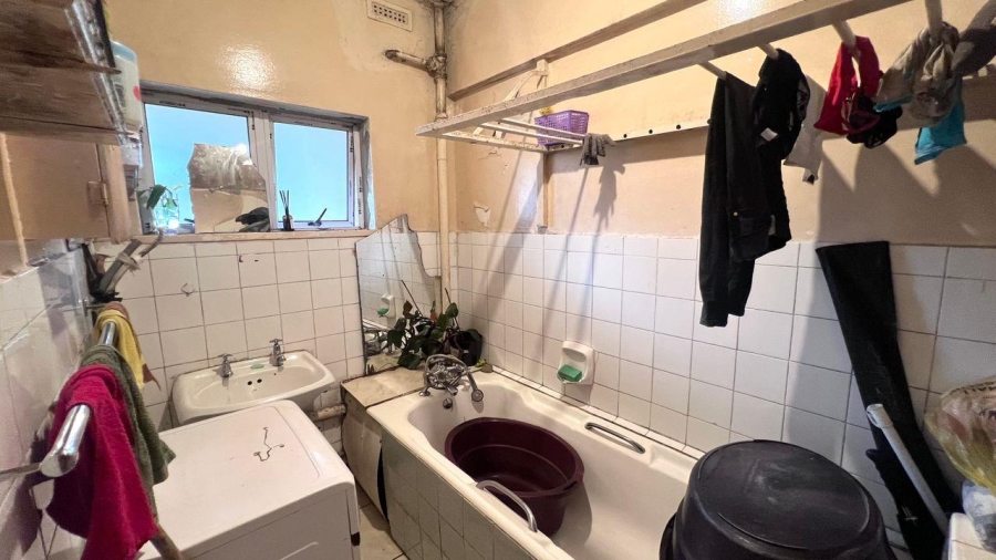 2 Bedroom Property for Sale in Point KwaZulu-Natal