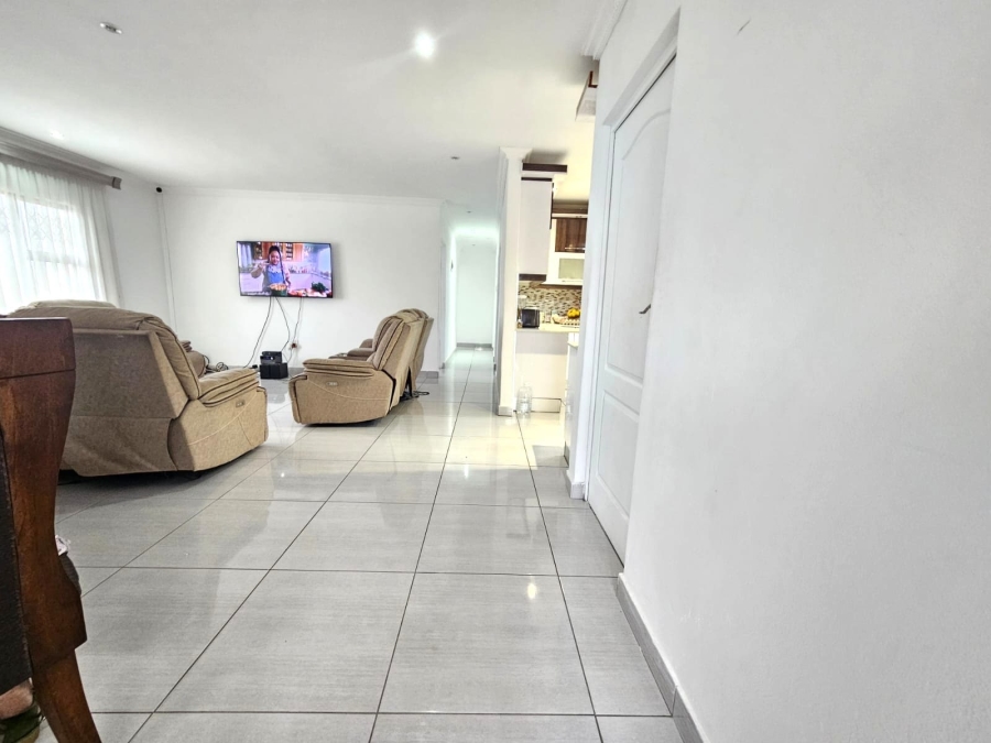 3 Bedroom Property for Sale in Klaarwater KwaZulu-Natal