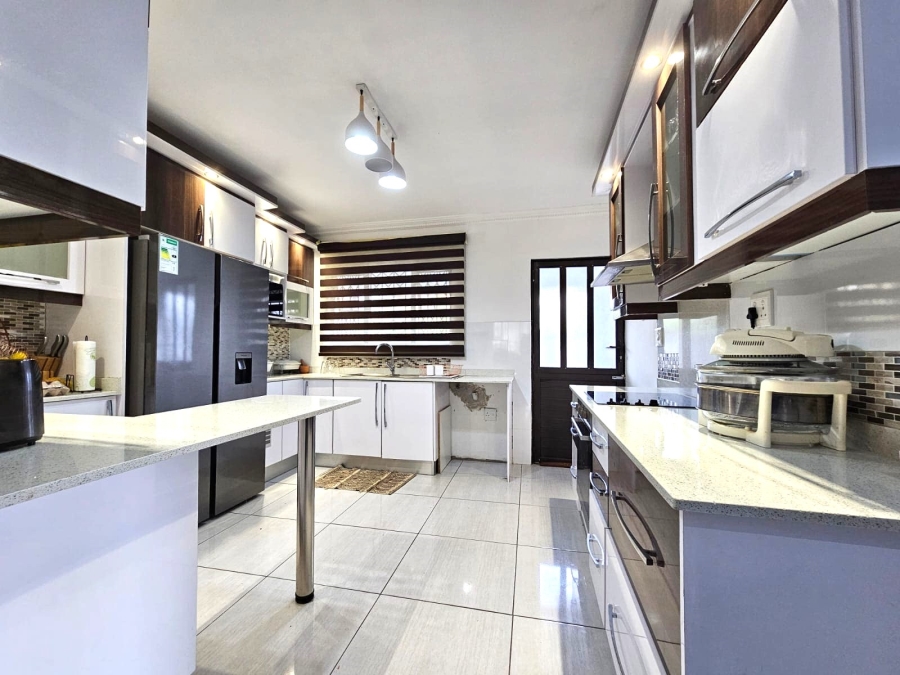 3 Bedroom Property for Sale in Klaarwater KwaZulu-Natal