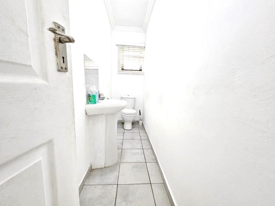 3 Bedroom Property for Sale in Klaarwater KwaZulu-Natal