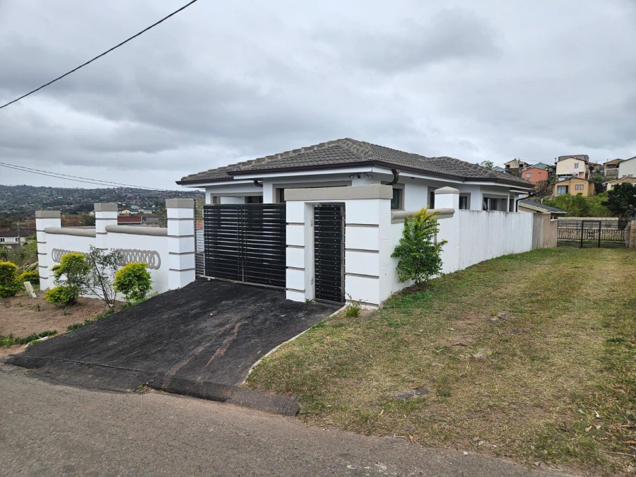 3 Bedroom Property for Sale in Klaarwater KwaZulu-Natal
