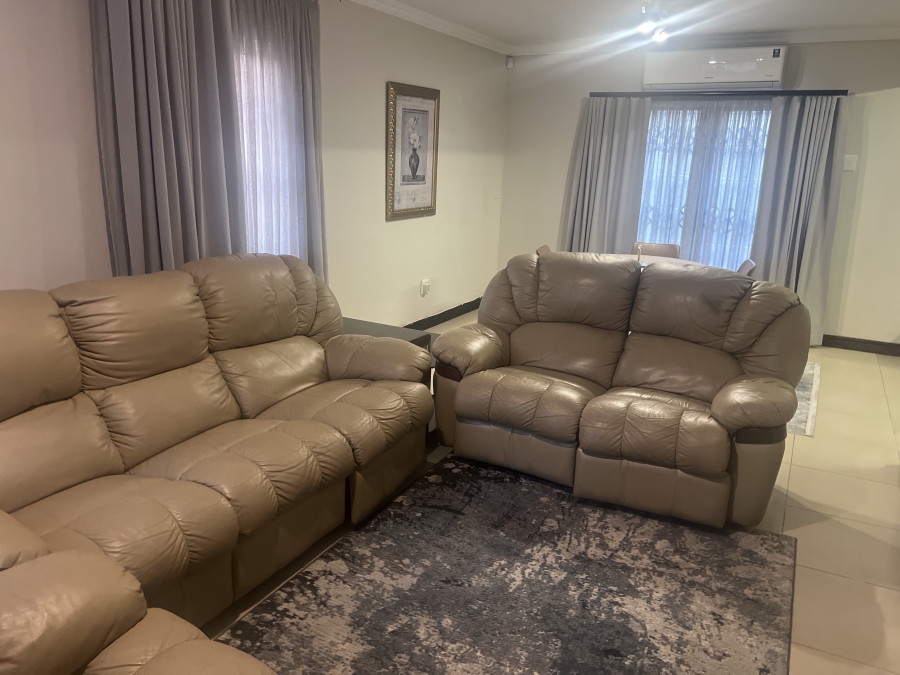 3 Bedroom Property for Sale in Raisethorpe KwaZulu-Natal