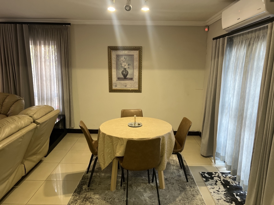 3 Bedroom Property for Sale in Raisethorpe KwaZulu-Natal