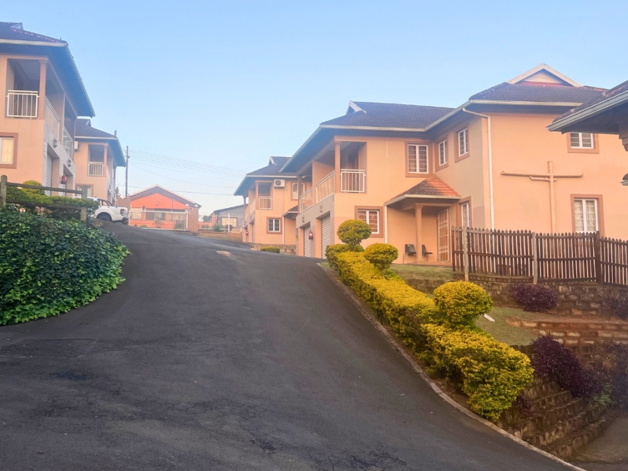 3 Bedroom Property for Sale in Raisethorpe KwaZulu-Natal