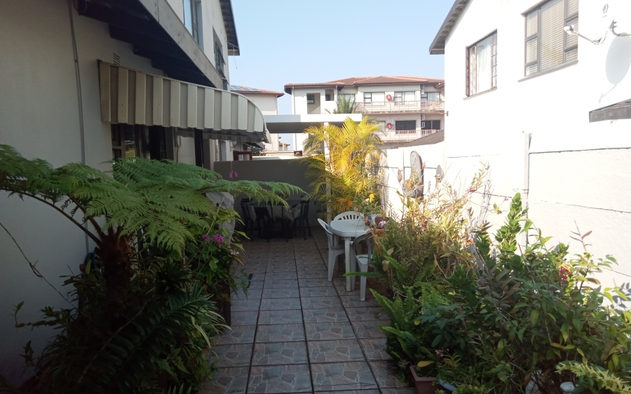 3 Bedroom Property for Sale in Uvongo KwaZulu-Natal