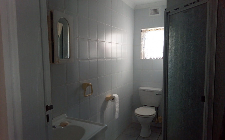 3 Bedroom Property for Sale in Uvongo KwaZulu-Natal