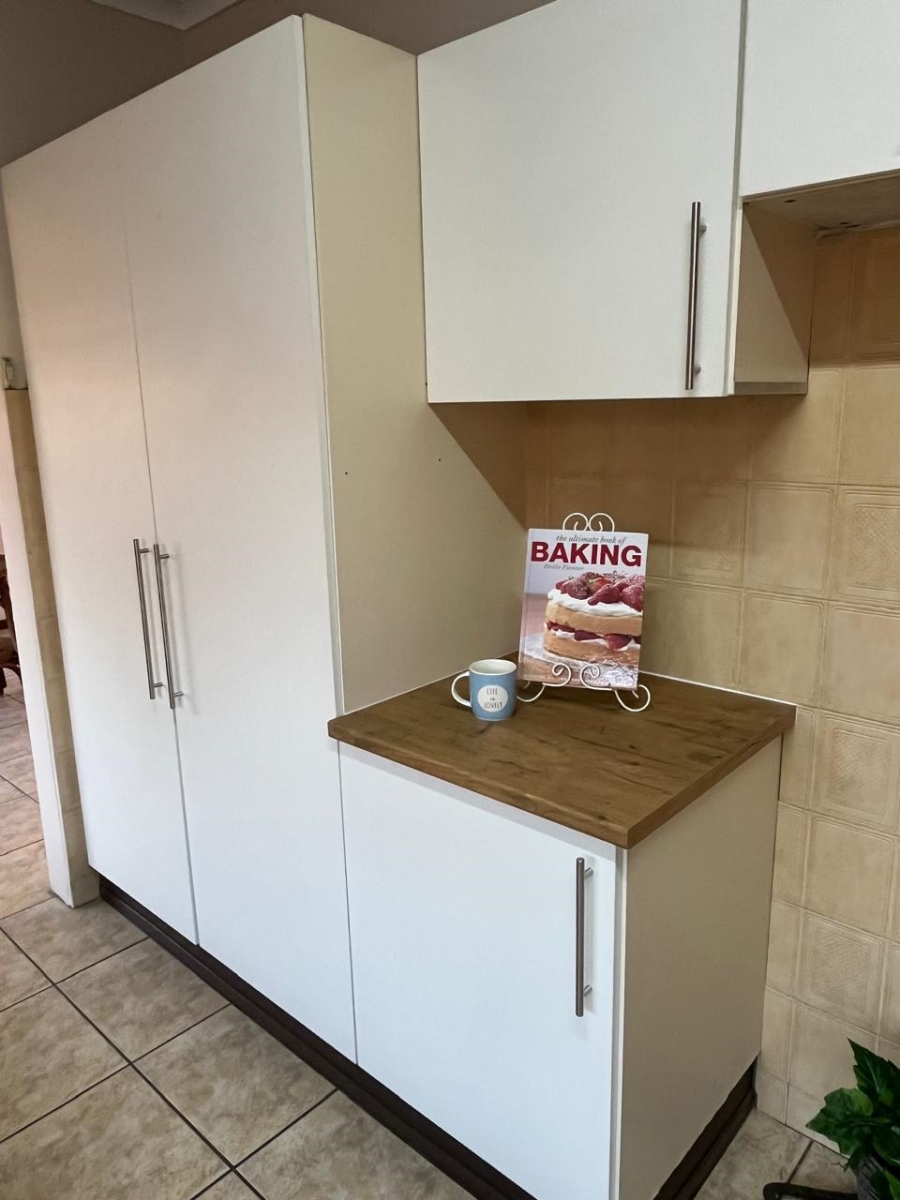 3 Bedroom Property for Sale in Hayfields KwaZulu-Natal