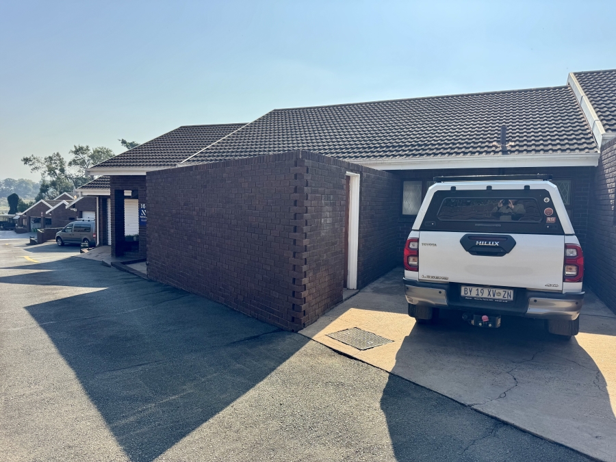3 Bedroom Property for Sale in Hayfields KwaZulu-Natal