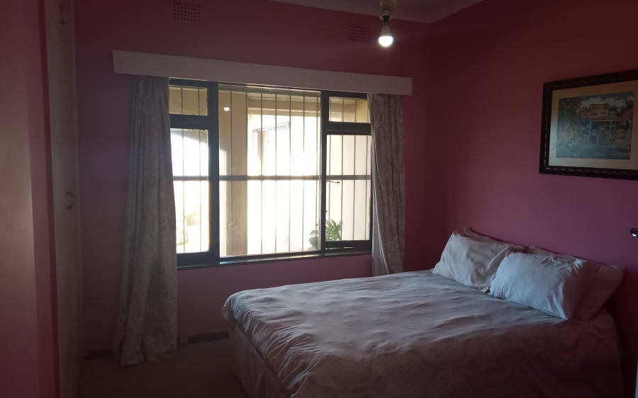 3 Bedroom Property for Sale in Uvongo KwaZulu-Natal