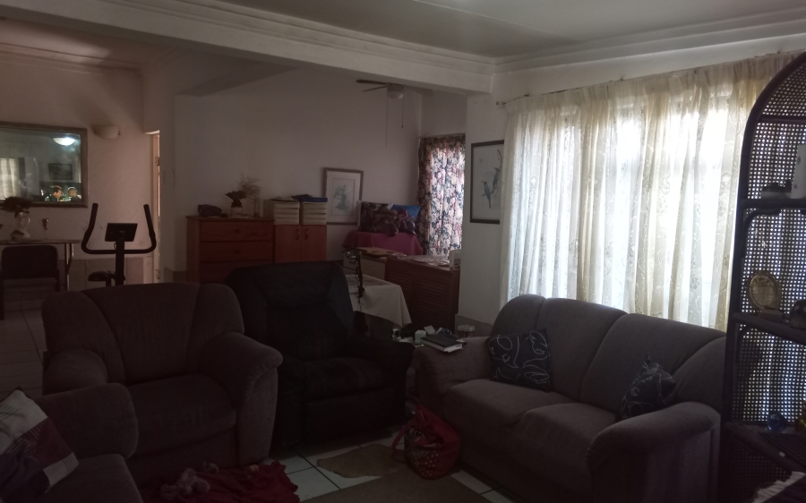 3 Bedroom Property for Sale in Manaba Beach KwaZulu-Natal