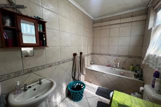3 Bedroom Property for Sale in Manaba Beach KwaZulu-Natal