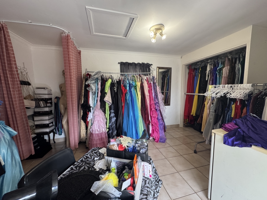 3 Bedroom Property for Sale in Hillcrest Central KwaZulu-Natal