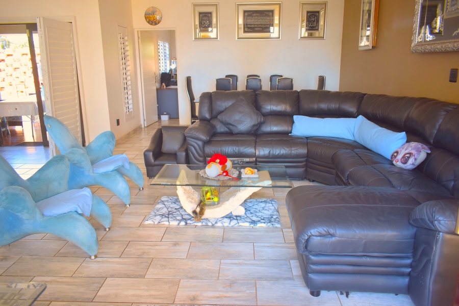4 Bedroom Property for Sale in Izinga Estate KwaZulu-Natal