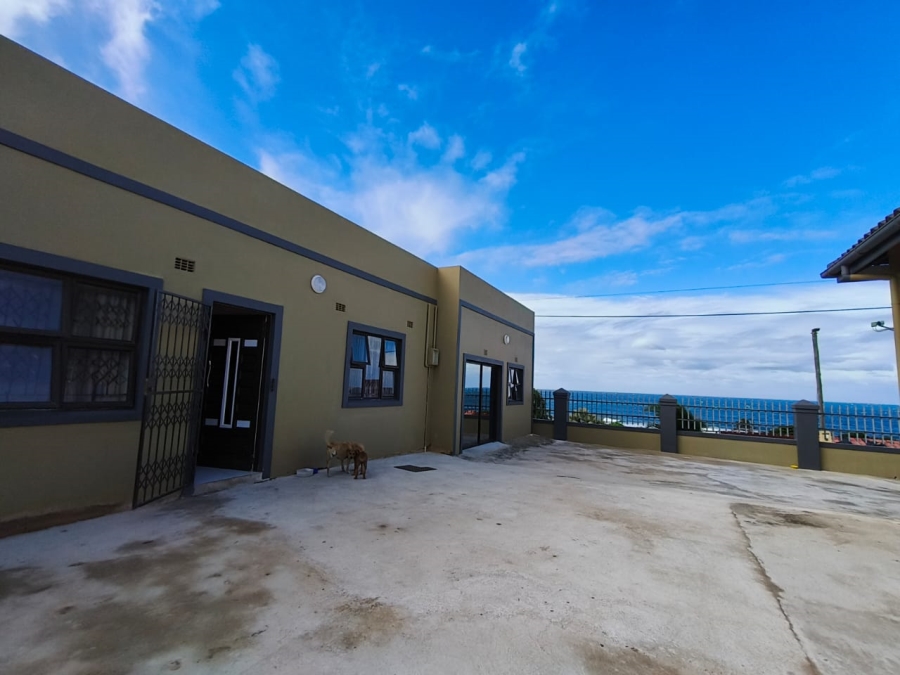 To Let 2 Bedroom Property for Rent in Oslo Beach KwaZulu-Natal