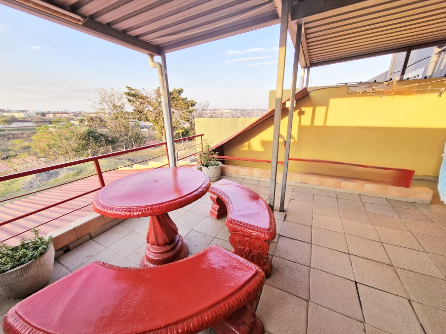 3 Bedroom Property for Sale in Whetstone KwaZulu-Natal