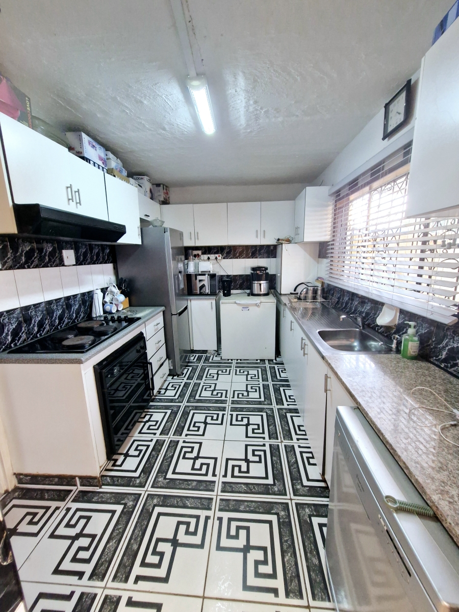 3 Bedroom Property for Sale in Whetstone KwaZulu-Natal