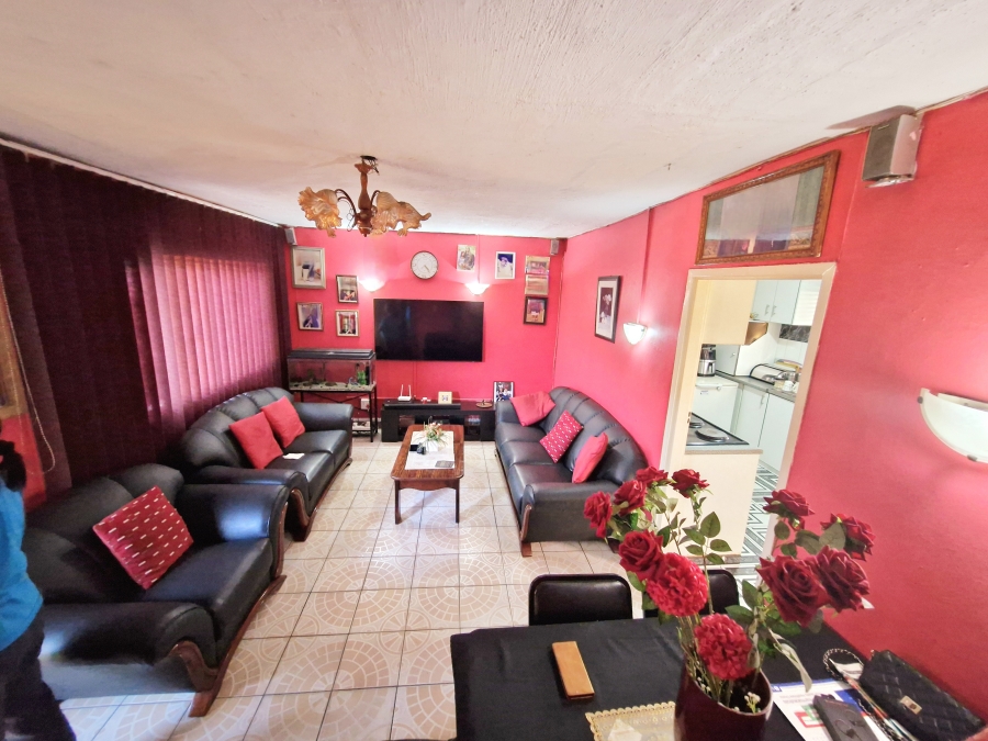 3 Bedroom Property for Sale in Whetstone KwaZulu-Natal