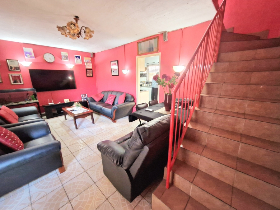 3 Bedroom Property for Sale in Whetstone KwaZulu-Natal