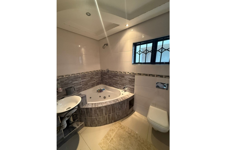 4 Bedroom Property for Sale in Overport KwaZulu-Natal