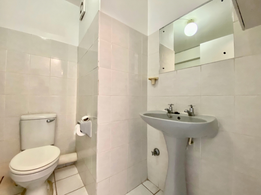 2 Bedroom Property for Sale in Newsel Beach KwaZulu-Natal