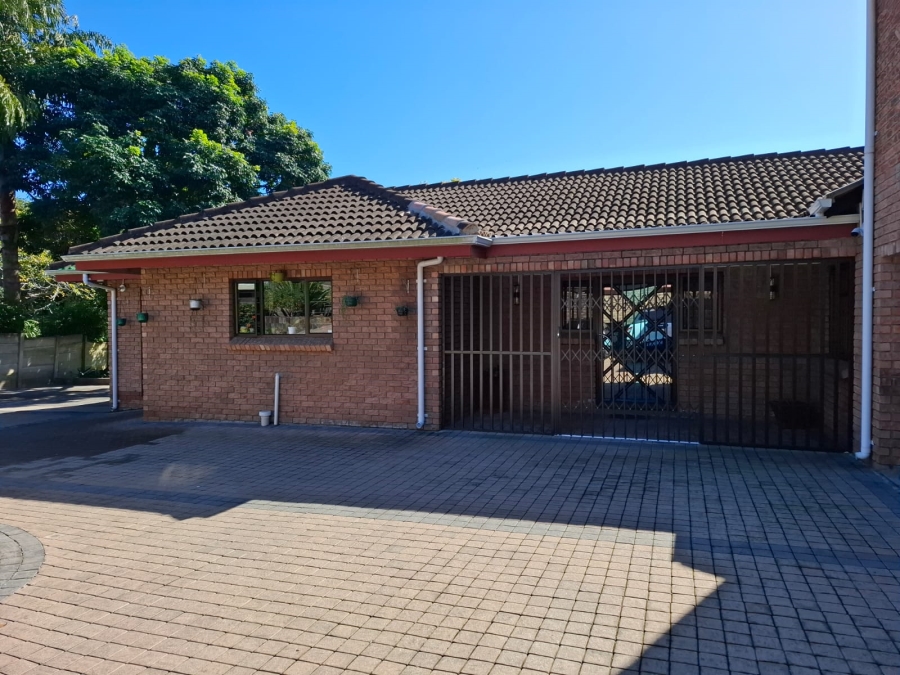 7 Bedroom Property for Sale in Birdswood KwaZulu-Natal