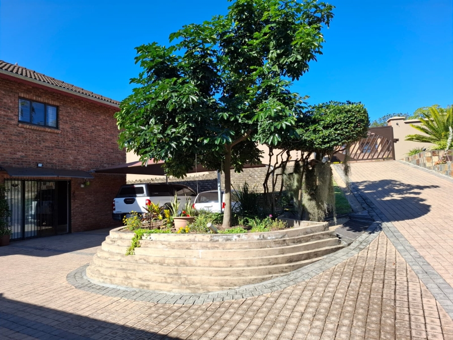 7 Bedroom Property for Sale in Birdswood KwaZulu-Natal