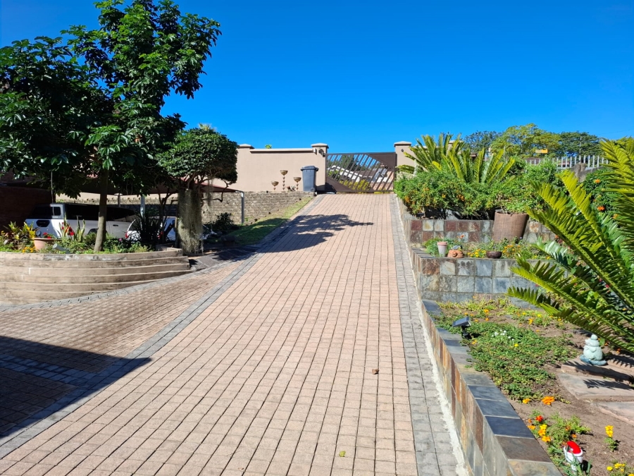 7 Bedroom Property for Sale in Birdswood KwaZulu-Natal