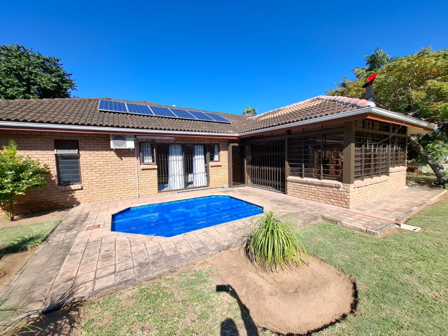 7 Bedroom Property for Sale in Birdswood KwaZulu-Natal