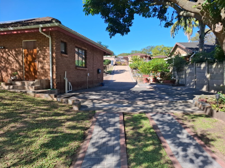 7 Bedroom Property for Sale in Birdswood KwaZulu-Natal