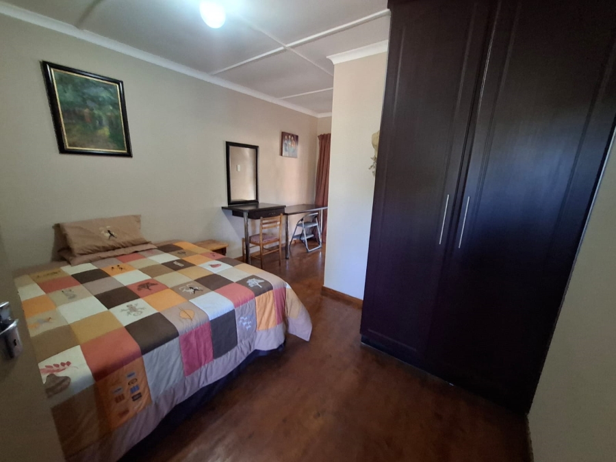 7 Bedroom Property for Sale in Birdswood KwaZulu-Natal