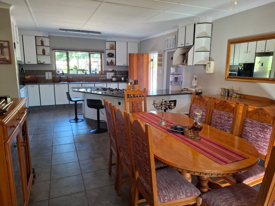 7 Bedroom Property for Sale in Birdswood KwaZulu-Natal