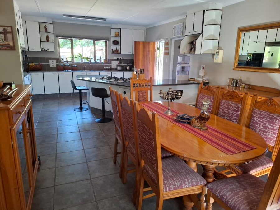 7 Bedroom Property for Sale in Birdswood KwaZulu-Natal