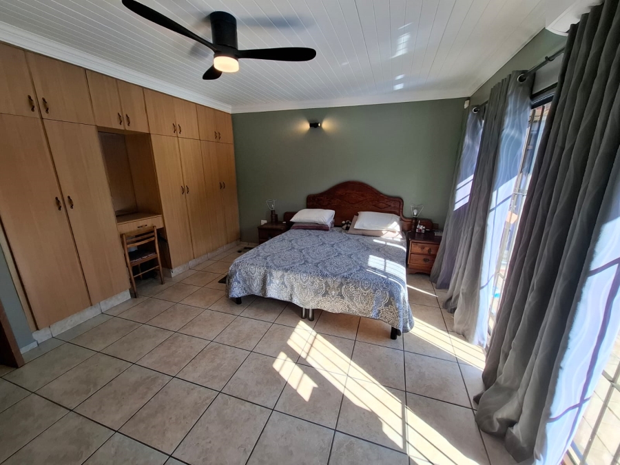 7 Bedroom Property for Sale in Birdswood KwaZulu-Natal