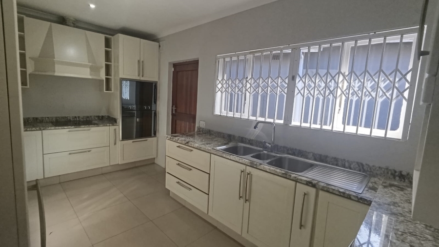 3 Bedroom Property for Sale in Farningham Ridge KwaZulu-Natal