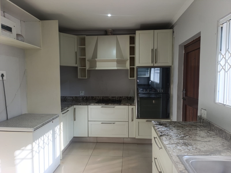 3 Bedroom Property for Sale in Farningham Ridge KwaZulu-Natal