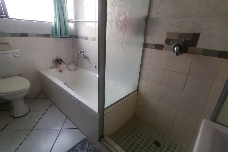 2 Bedroom Property for Sale in Ramsgate KwaZulu-Natal
