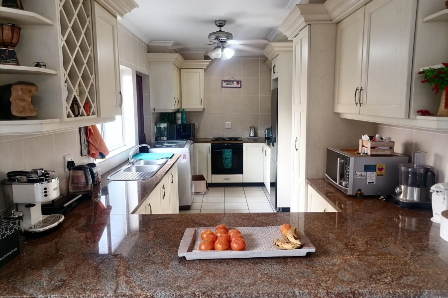 To Let 3 Bedroom Property for Rent in Ramsgate KwaZulu-Natal