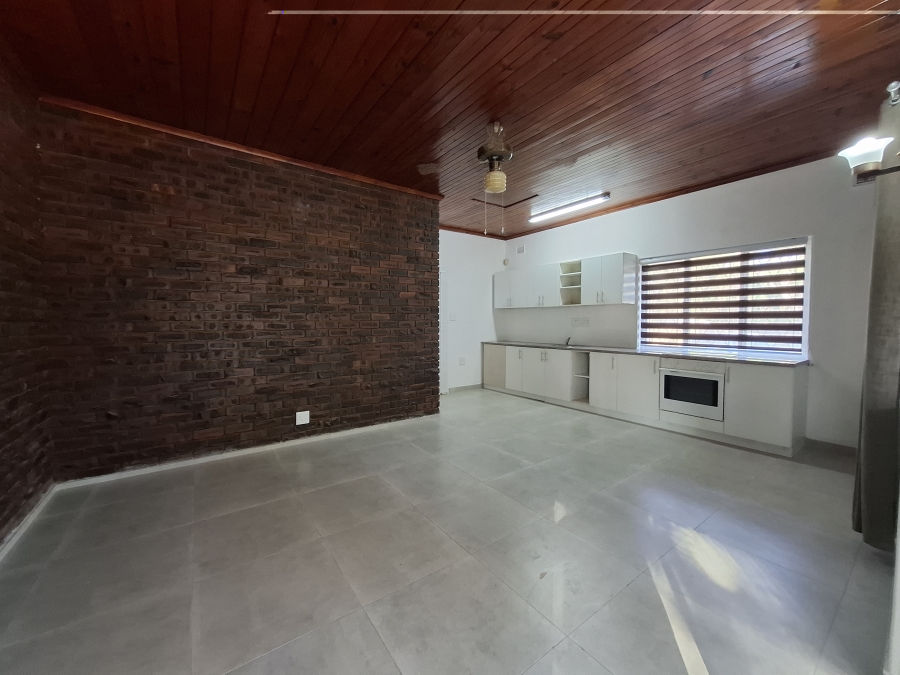 To Let 3 Bedroom Property for Rent in Manors KwaZulu-Natal