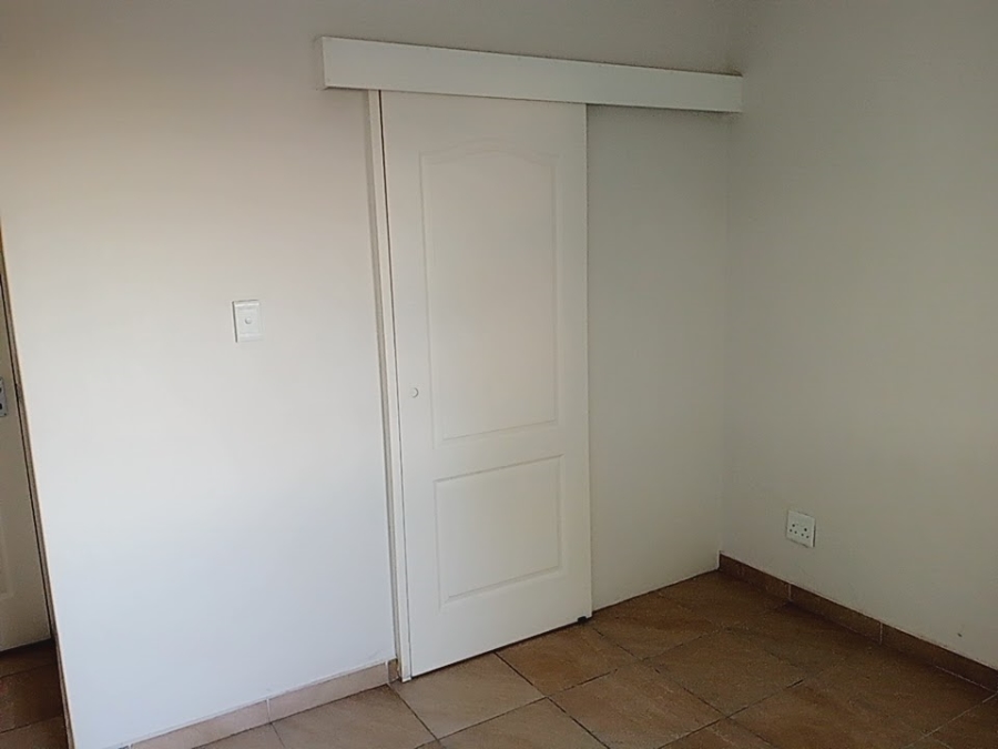 2 Bedroom Property for Sale in Glenwood KwaZulu-Natal