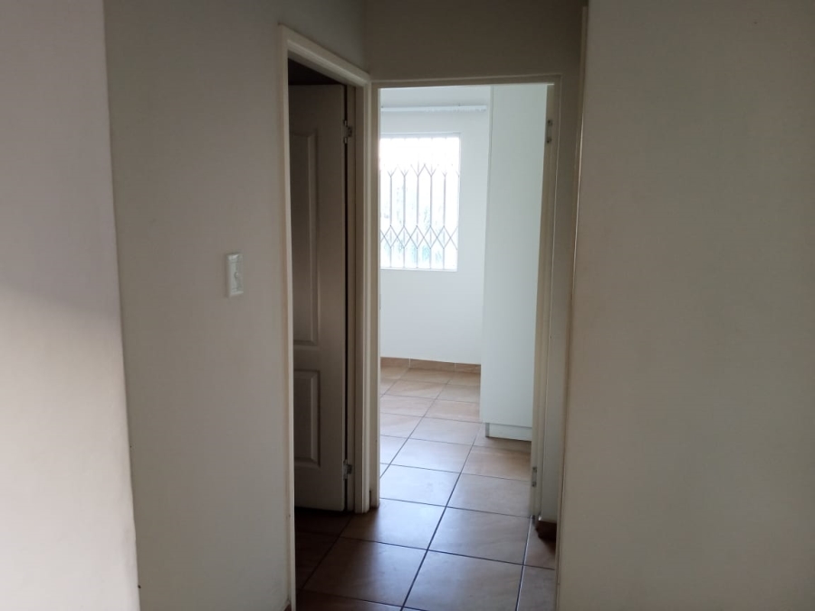 2 Bedroom Property for Sale in Glenwood KwaZulu-Natal